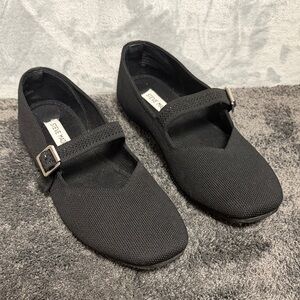Steve Madden Black Knit Mary Jane Flats Size 9